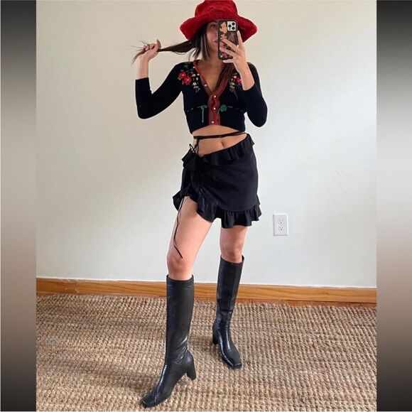 NEW Orseund Iris Silk Ruffle Mini Skirt - Picture 8 of 13